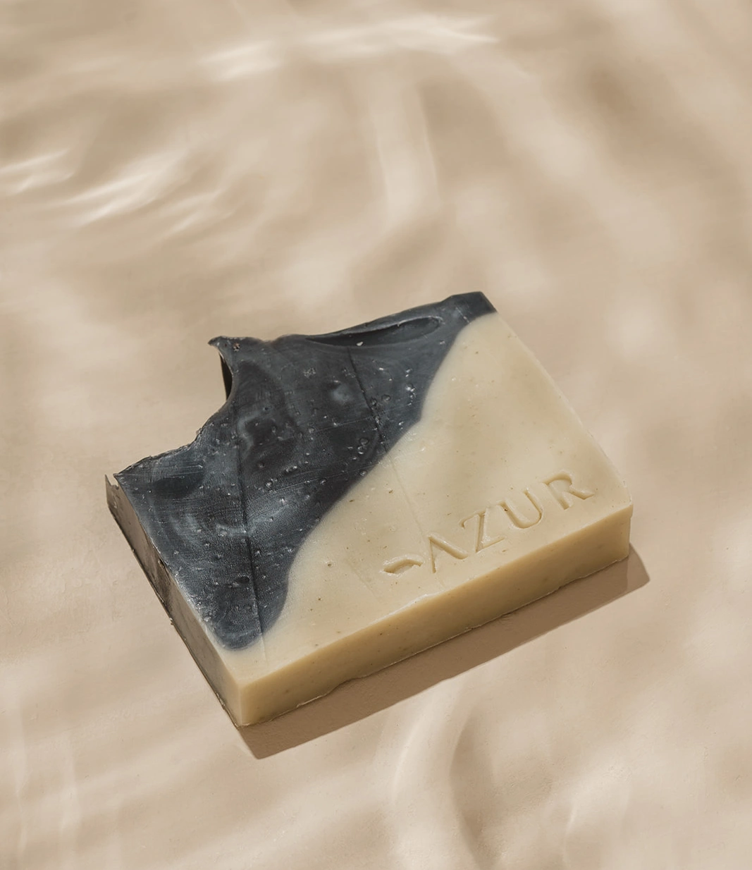 Wild Woods Natural Soap from Azur. The soap has a special lightning, it looks like if it was under water.